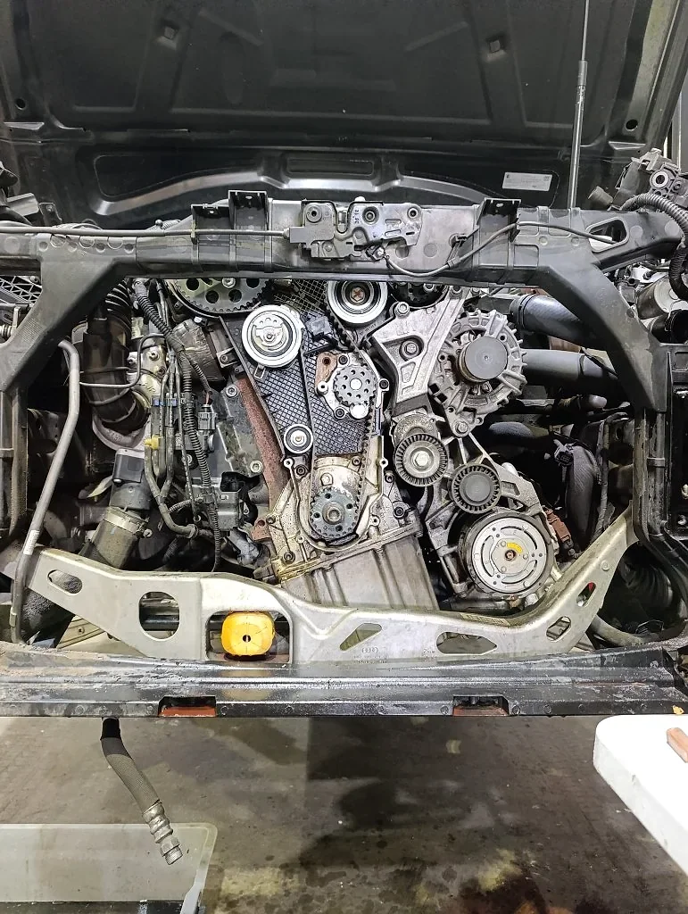 Audi A4 Allroad 2.0 TDI 2012 timing belt service with front-end access at StalexAuto